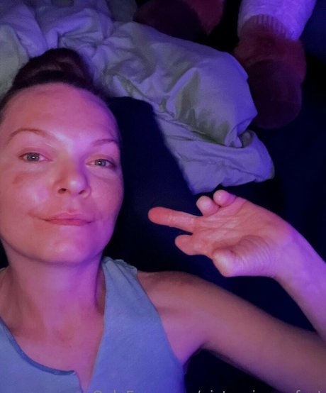 pictureimperfect onlyfans topless