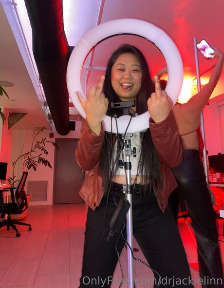 drjackielinn onlyfans ass