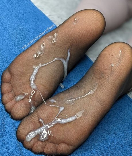 valeria gurova onlyfans striptease