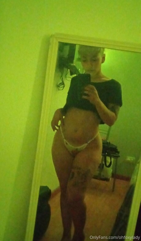 ohfoxylady onlyfans nude pics