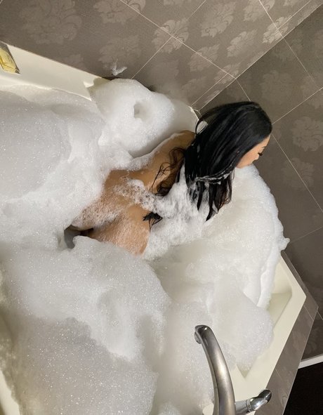 sereivthv desnuda onlyfans