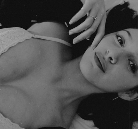 yas diaz19 onlyfans leaj