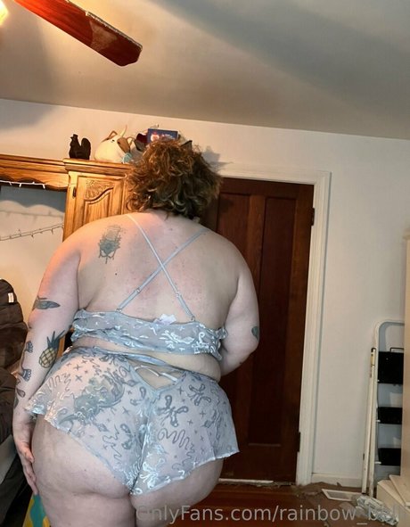 rainbowbelli onlyfans leaked nude