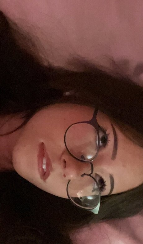 AliciaJade naked onlyfans