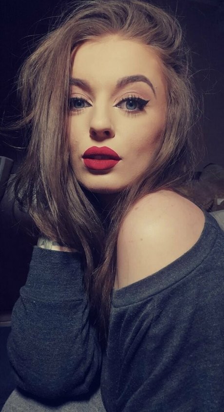 itsxonia nude leaked onlyfans