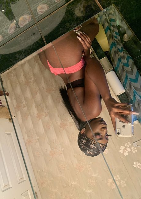 lovelykaybaby nude leaked onlyfans