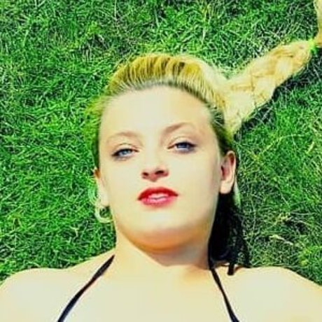 lexirxo1 nude onlyfans leaks