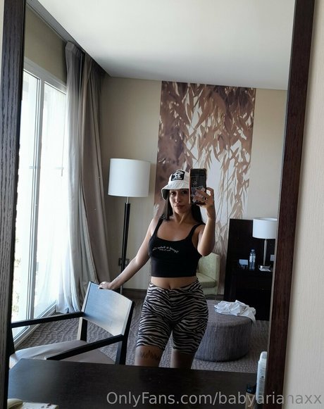 babyarianaxx onlyfans leajs