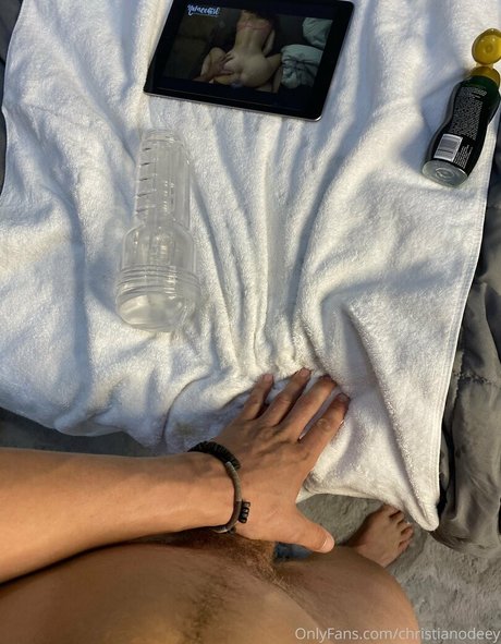 hungodeyfree onlyfans de