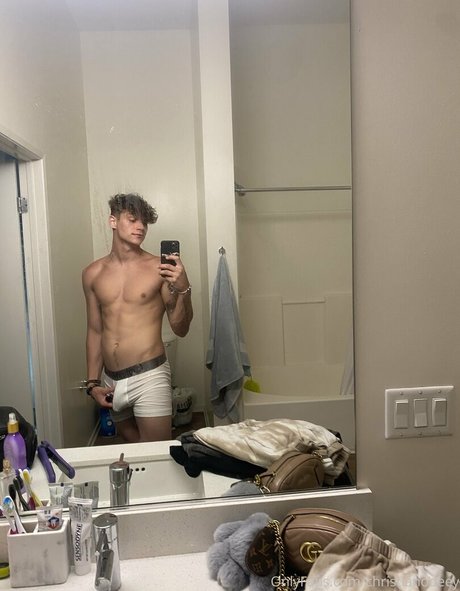 hungodeyfree onlyfans naked leaked