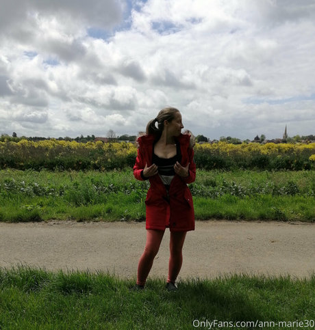 naughtyannmarie onlyfans naked pics