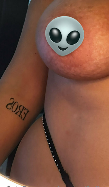 housewifediva en onlyfans