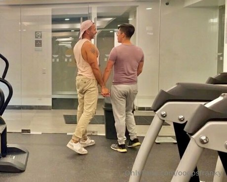 ooopsfranky naked onlyfans