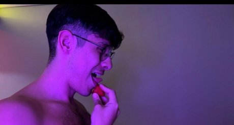 ooopsfranky only fans naked