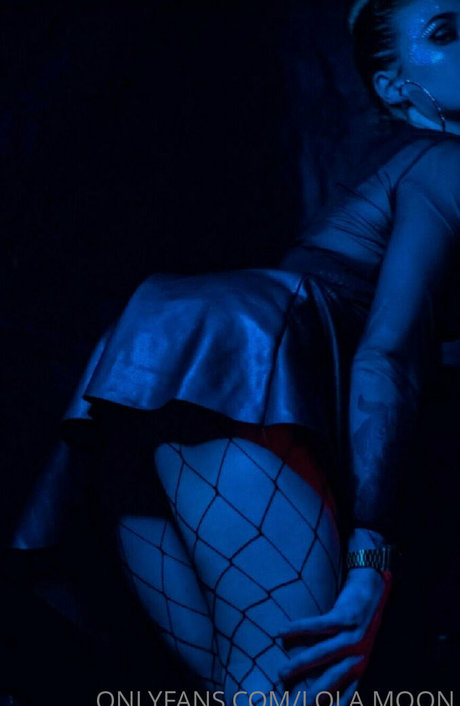 kate777aye onlyfans strip tease