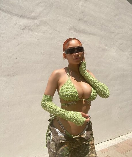 Summeriice onlyfans creator