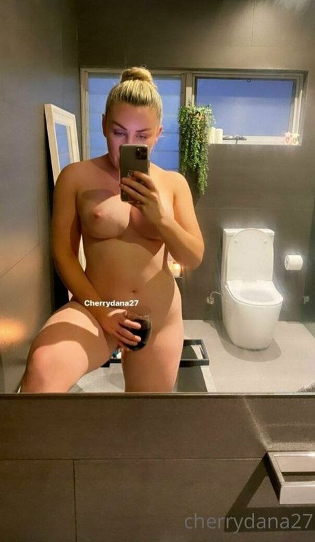 Cherrydana nudes onlyfans
