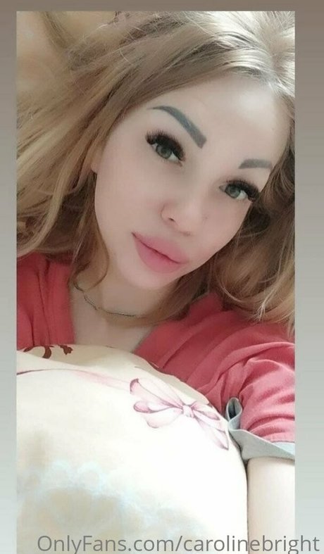 carolinebright onlyfans leaked nudes