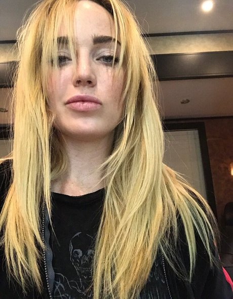 Caity Lotz only fans leaks