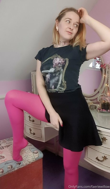 faeriewillow naked onlyfans leaked