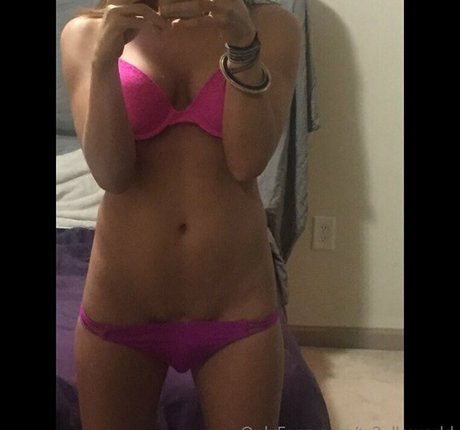 ts3ellaworld sex onlyfans