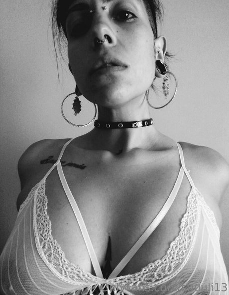 shuuli13 onlyfans naked