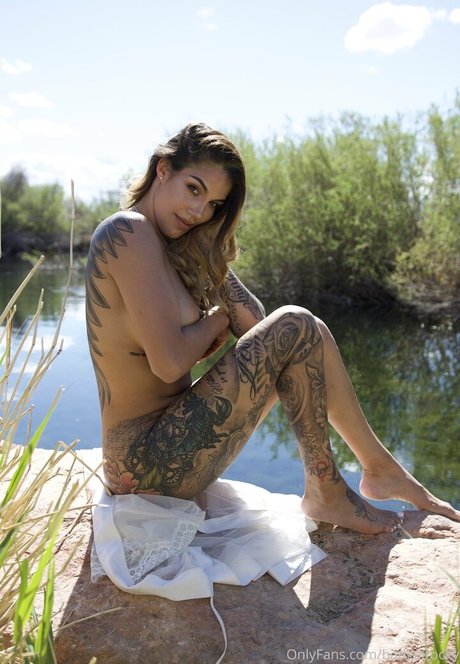 prettygrlkilla onlyfans model photos