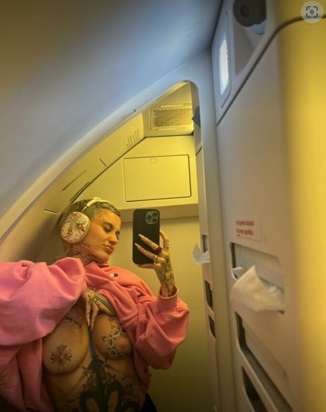 Coco Blake pics onlyfans