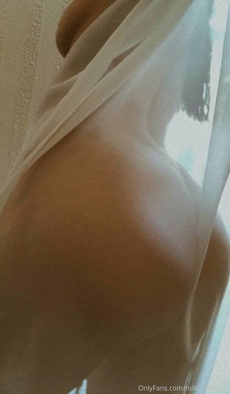 Mila Moore onlyfans fuck