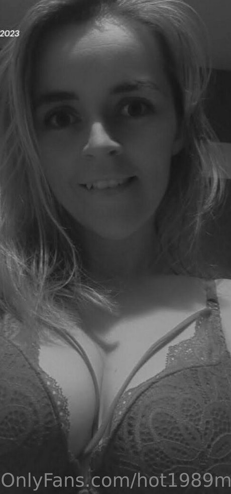 hot1989mom onlyfans nude pictures