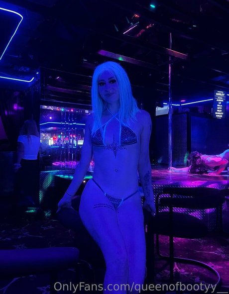 queenofbootyy__ onlyfans porn free