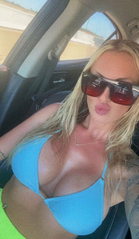 Kara C onlyfans posts