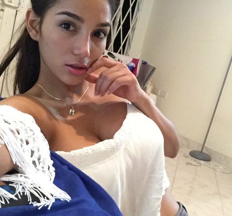 Abie Smith onlyfans content leaked