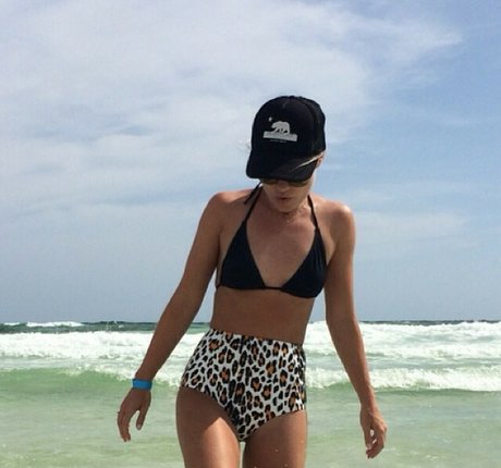 Becca Tobin onlyfans leaks