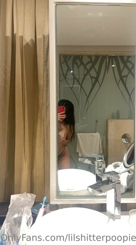 lilshitterpoopie only fans pic