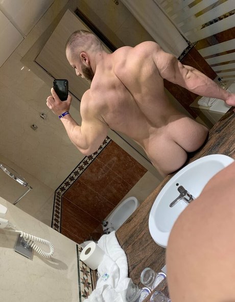 drewalexander strip onlyfans