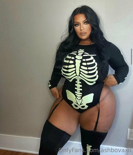 ashbovaxo onlyfans nide