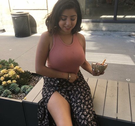 Sadd Pup sexy onlyfans