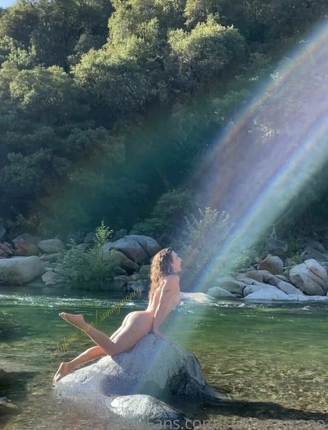 sunnyserrano onlyfans public photos