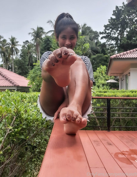 petitekate9 onlyfans nude leak