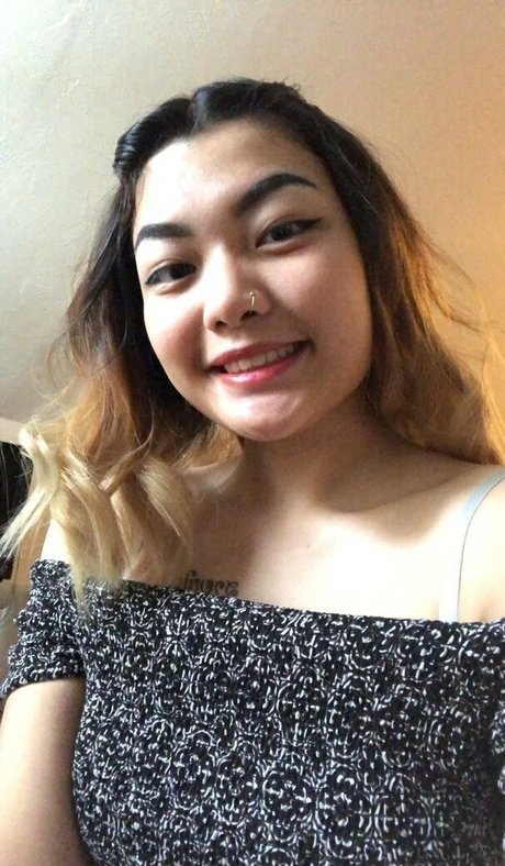 sunisa bby onlyfans leak fuck