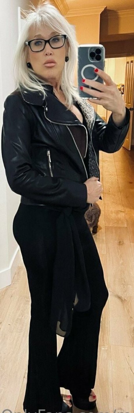 hannahandsuzie onlyfans ass