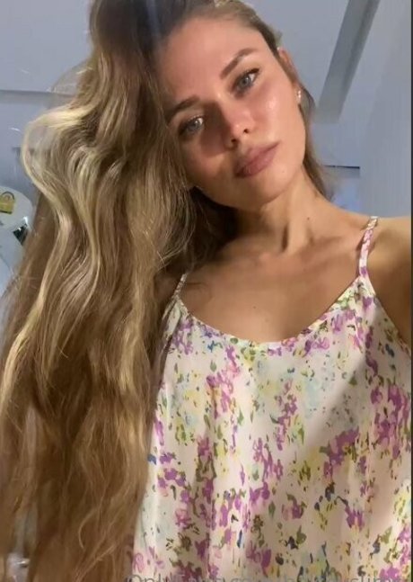 Halsey Slims only fans leak