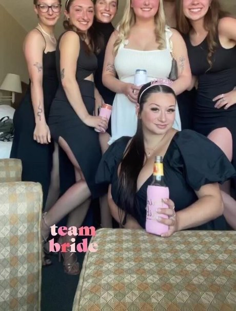 Lauren Risotti naked onlyfans leak