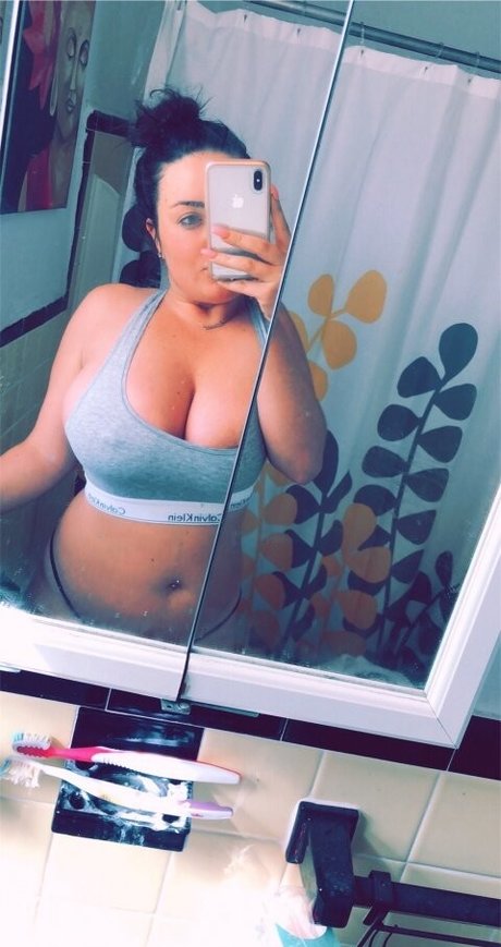 Gabb Ferraro onlyfans leaks