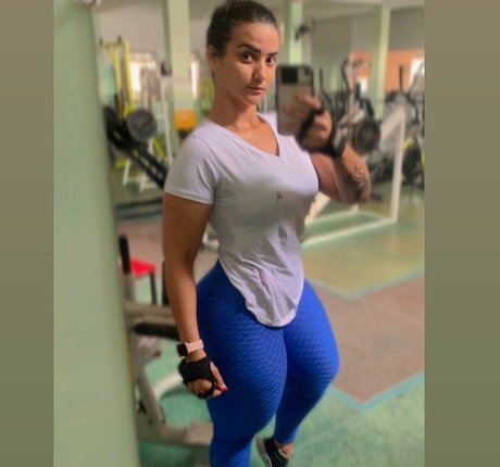 Gabriela Batista Torres onlyfans leak ass