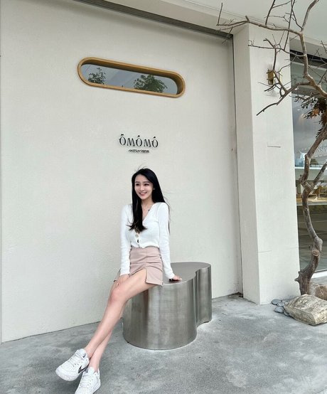 babe 09 14 feet onlyfans