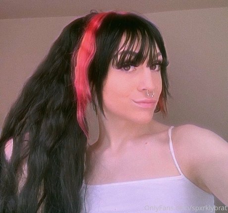 Spxrklybrat onlyfans