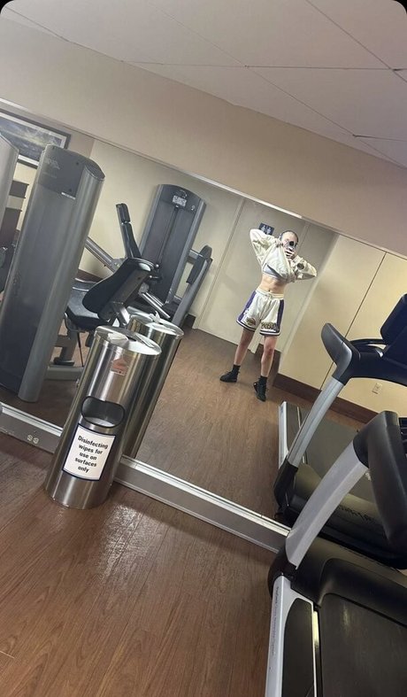 Jojo Siwa nude onlyfans leak