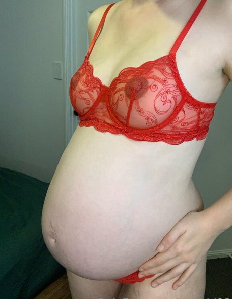 mmaid98 onlyfans leaked pics